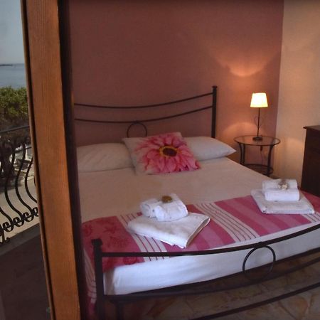 Apartamento Plaza Giardini-Naxos Exterior foto
