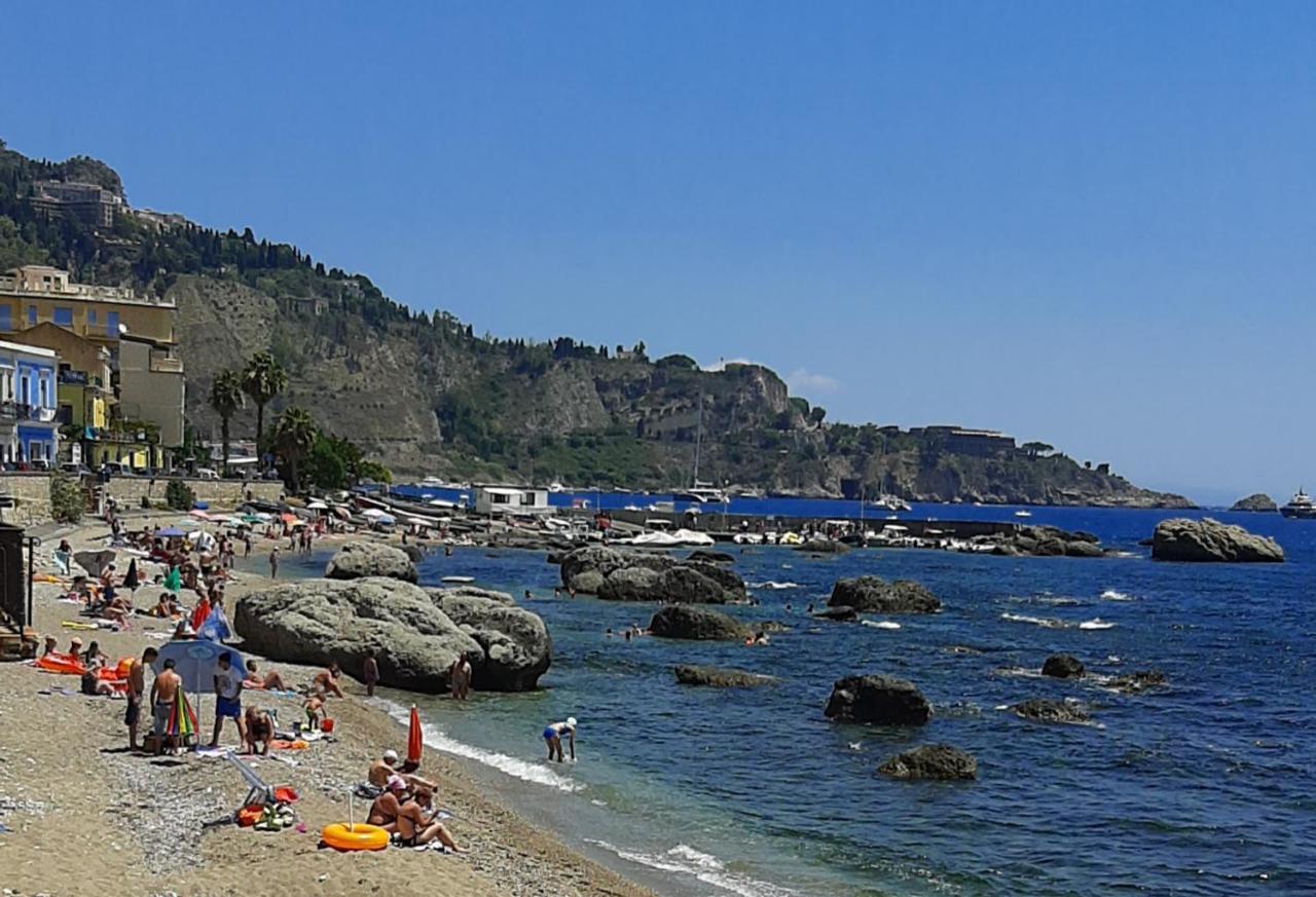 Apartamento Plaza Giardini-Naxos Exterior foto